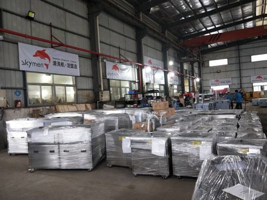 Máy rửa siêu âm công nghiệp 2mm Sưởi ấm 40kHz Emf SGS cho điện tử phần cứng
